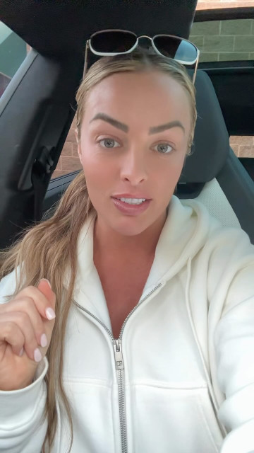 Mandy Rose instagram post 480631