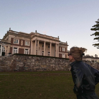 Melissa Roxburgh instagram pic #454153