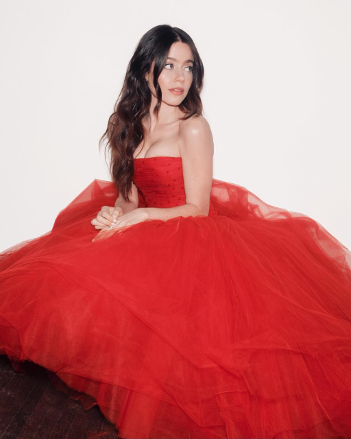 Molly Gordon instagram post 488367