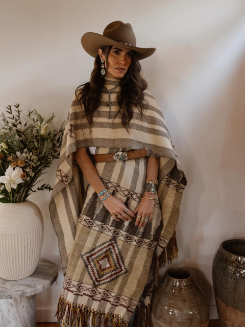 Nikki Reed instagram post 490061