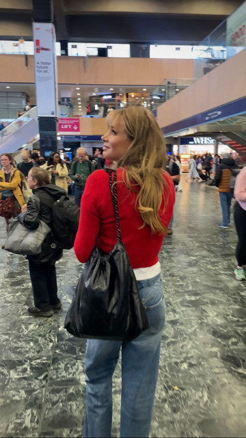 Olivia Attwood instagram post 471415