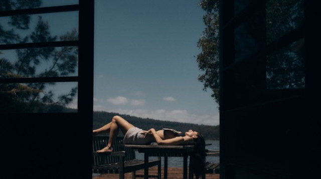 Phoebe Tonkin instagram post 488802