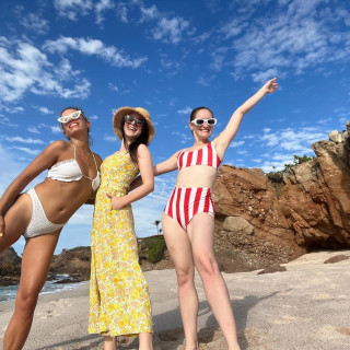 Rachel Brosnahan instagram pic #454174