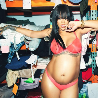 Rihanna instagram pic #444747