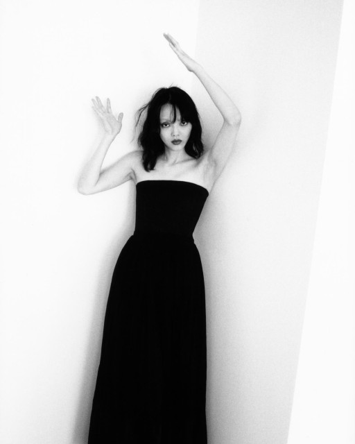 Rila Fukushima instagram post 490378