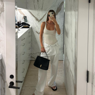 Rosie Huntington-Whitely instagram pic #449095
