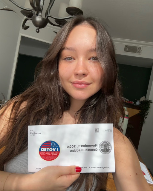 Sadie Stanley instagram post 479592