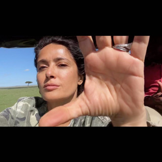 Salma Hayek instagram pic #438401