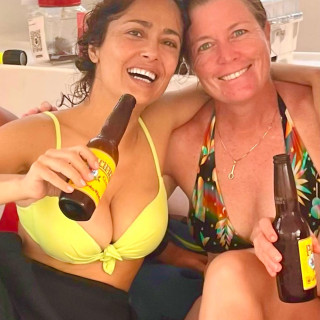 Salma Hayek instagram pic #446013
