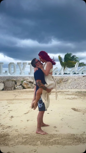 Sharna Burgess instagram post 484377