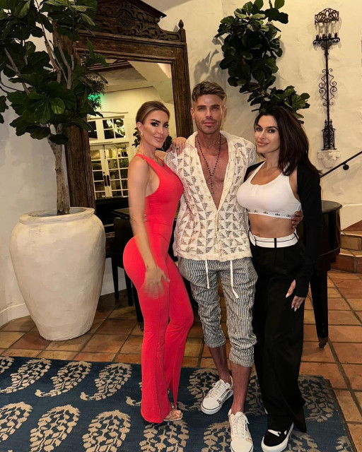 Shawna Craig instagram post 471996