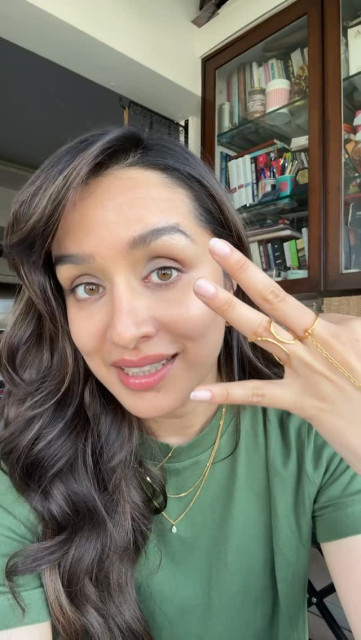 Shraddha Kapoor instagram post 489484