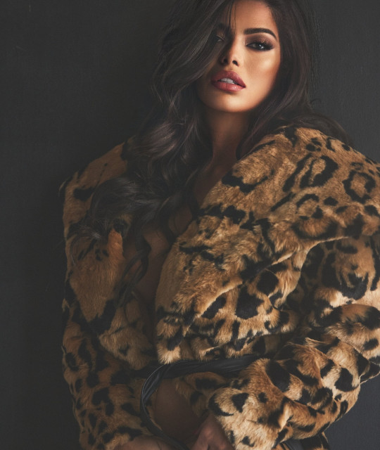 Suelyn Medeiros instagram post 483264