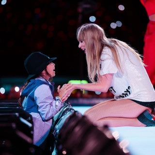 Taylor Swift instagram pic #448391
