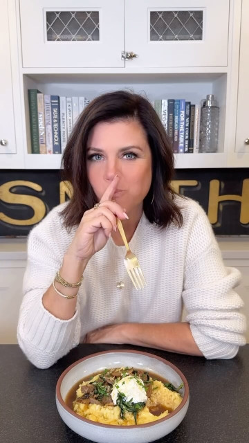 Tiffany Amber Thiessen instagram post 486610