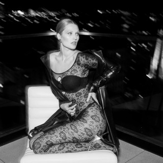 Toni Garrn instagram pic #453332