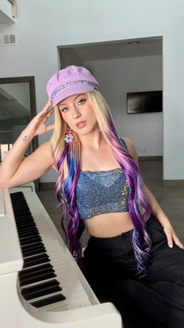 Tori Kay Harris instagram post 489409