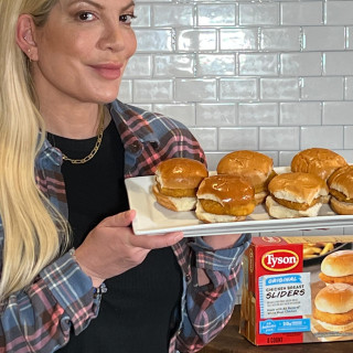 Tori Spelling instagram pic #438805