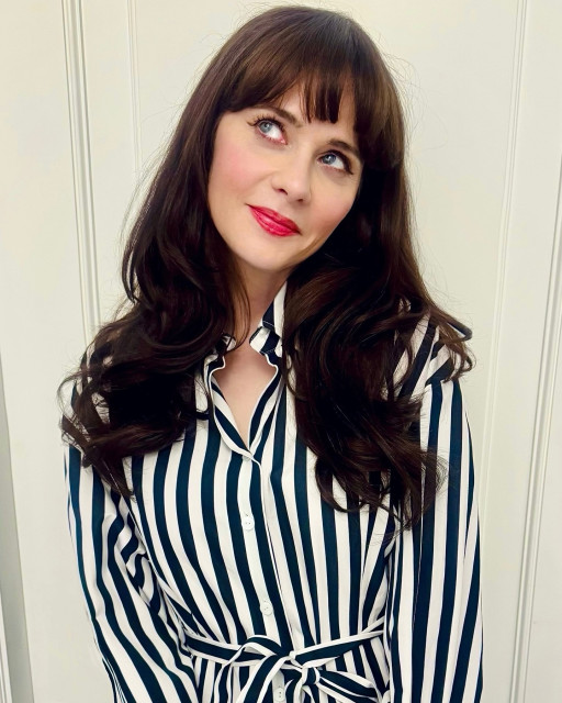 Zooey Deschanel instagram post 490617