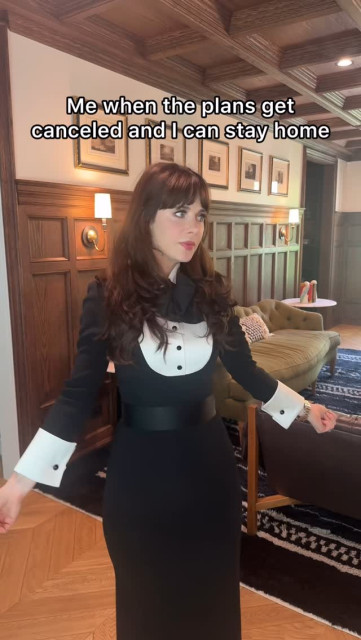 Zooey Deschanel instagram post 491875