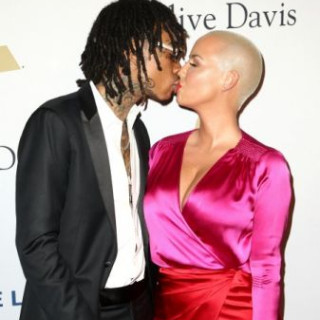 Red-Carpet Kiss Of Amber Rose And Wiz Khalifa