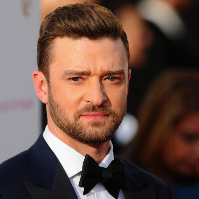 Justin Timberlake Helped Woman After She Got Hit By A Golf Ball