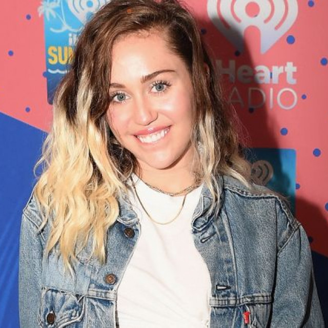 The Reason Why Miley Cyrus Was Absent From This Year's Teen Choice Awards