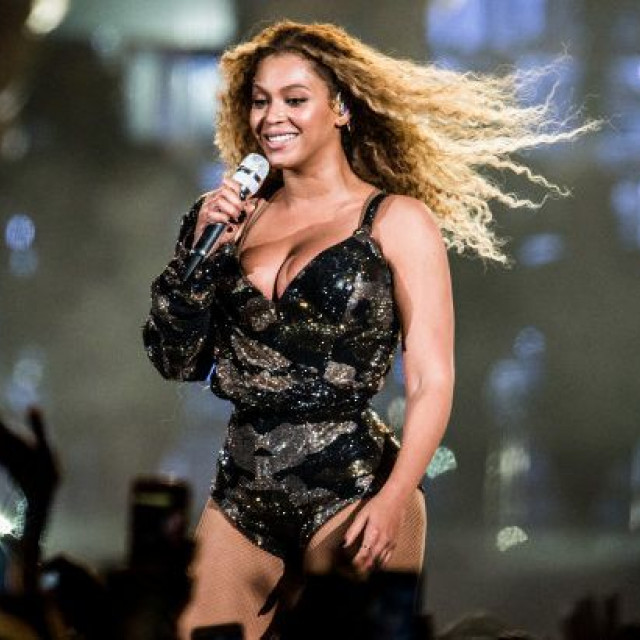 Beyonce forbade party guests to make selfies
