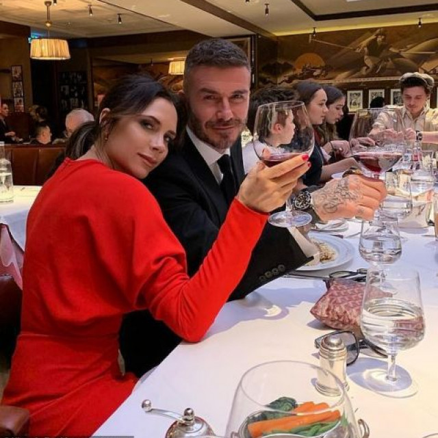 Victoria Beckham surprised fans in an unusual red way