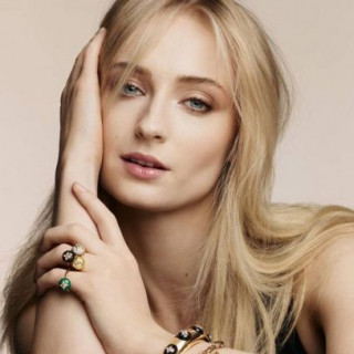 Sophie Turner became the face of B. Blossom collection