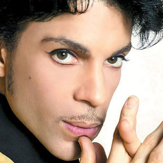 It became known about an unreleased version of the Prince song 