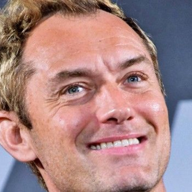 Jude Law may play a wizard in a new series