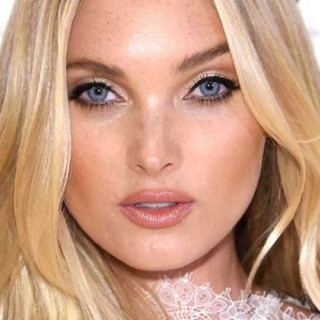 Supermodel Elsa Hosk is pregnant