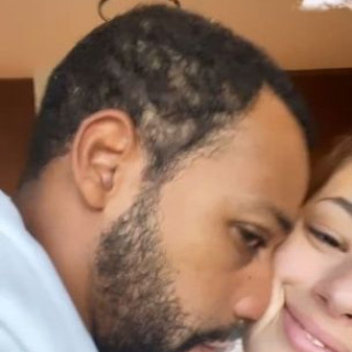 Ashley Graham has delighted in a tender photo with her husband 