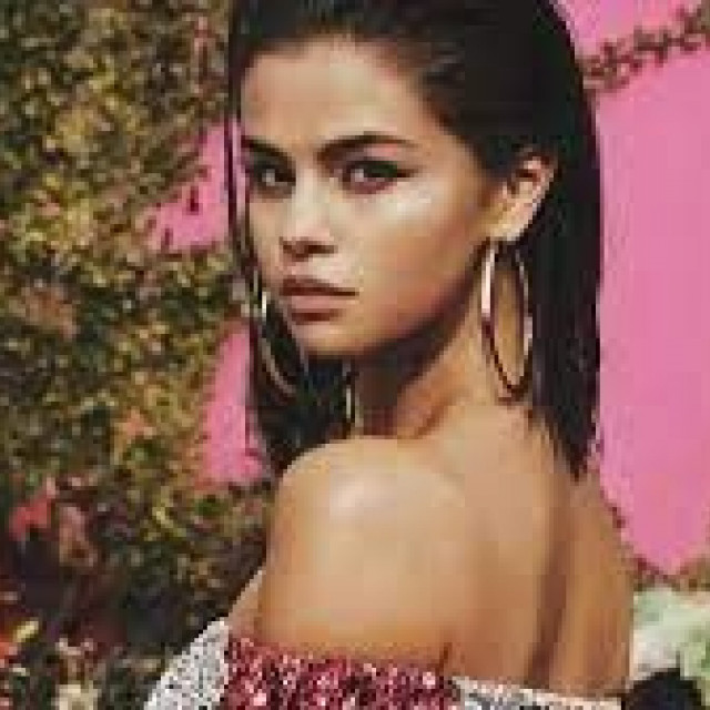 Selena Gomez admitted that she is thinking about ending her music career