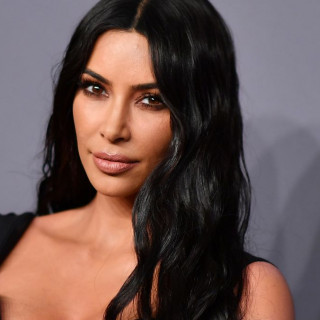 Kim Kardashian gave her former assistant a $25,000 bag