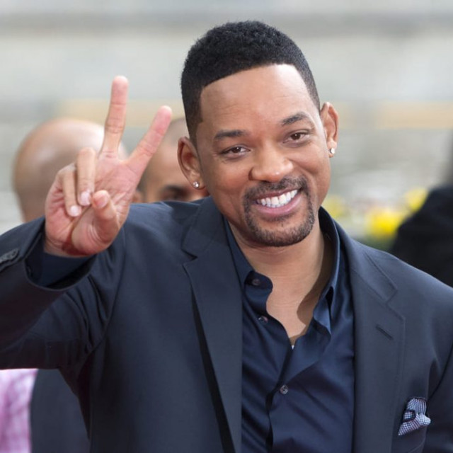 Will Smith's chic driving range is discussed online