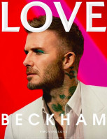 David Beckham appeared with bright makeup