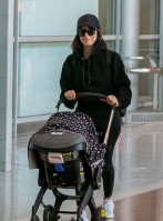 Eva Longoria with her son spotted at Paris airport