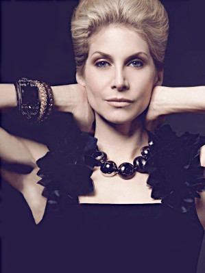 Elizabeth Mitchell pic #330026