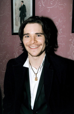 Hans Matheson pic #90408