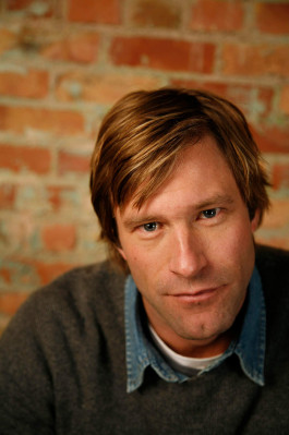 Aaron Eckhart pic #260477