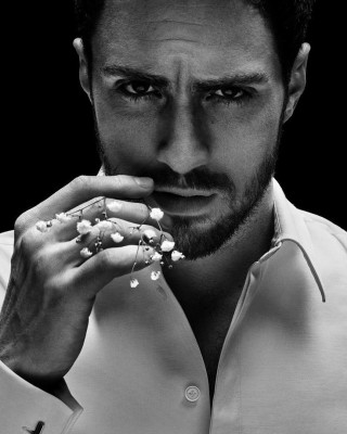 Aaron Johnson pic #949743