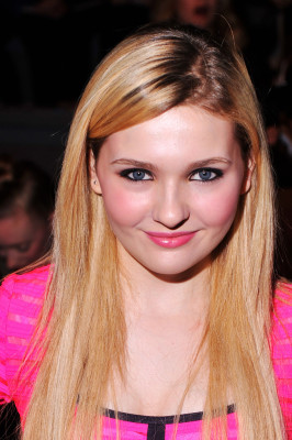 Abigail Breslin pic #532912