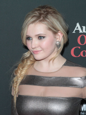Abigail Breslin pic #654609