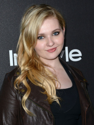 Abigail Breslin pic #649492
