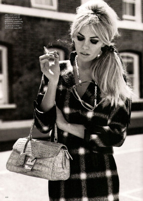 photo 20 in Abigail Clancy gallery [id286527] 2010-09-14 00:00:00