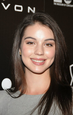 Adelaide Kane pic #716629