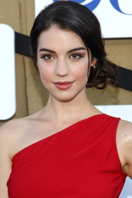 Adelaide Kane pic #717141