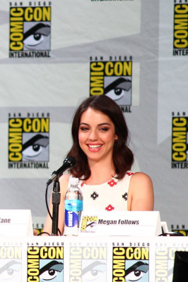 Adelaide Kane pic #751886